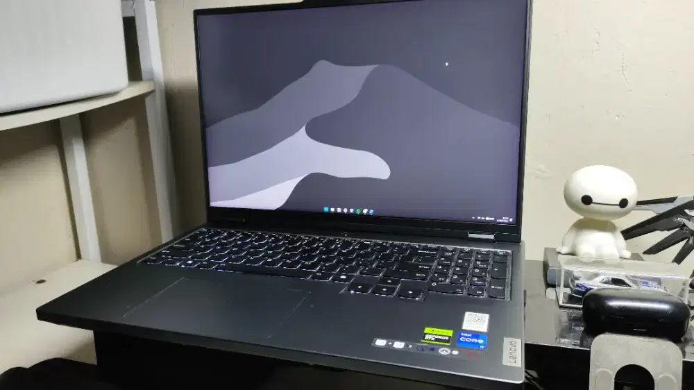 MURAH! Legion Pro 5 RTX 4060 — i7-14650HX / RAM 32GB / 240Hz