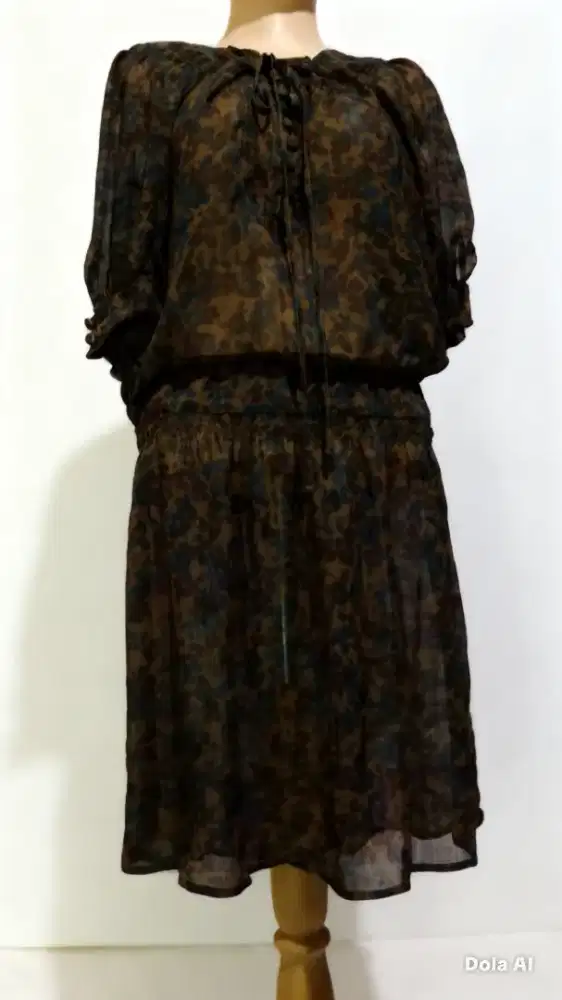Judul: Gaun Mini Motif Batik Abstrak Warna Cokelat-Tosca