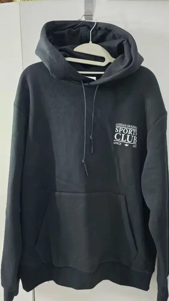 Hoodie Sweater Adidas Original size L masih baru