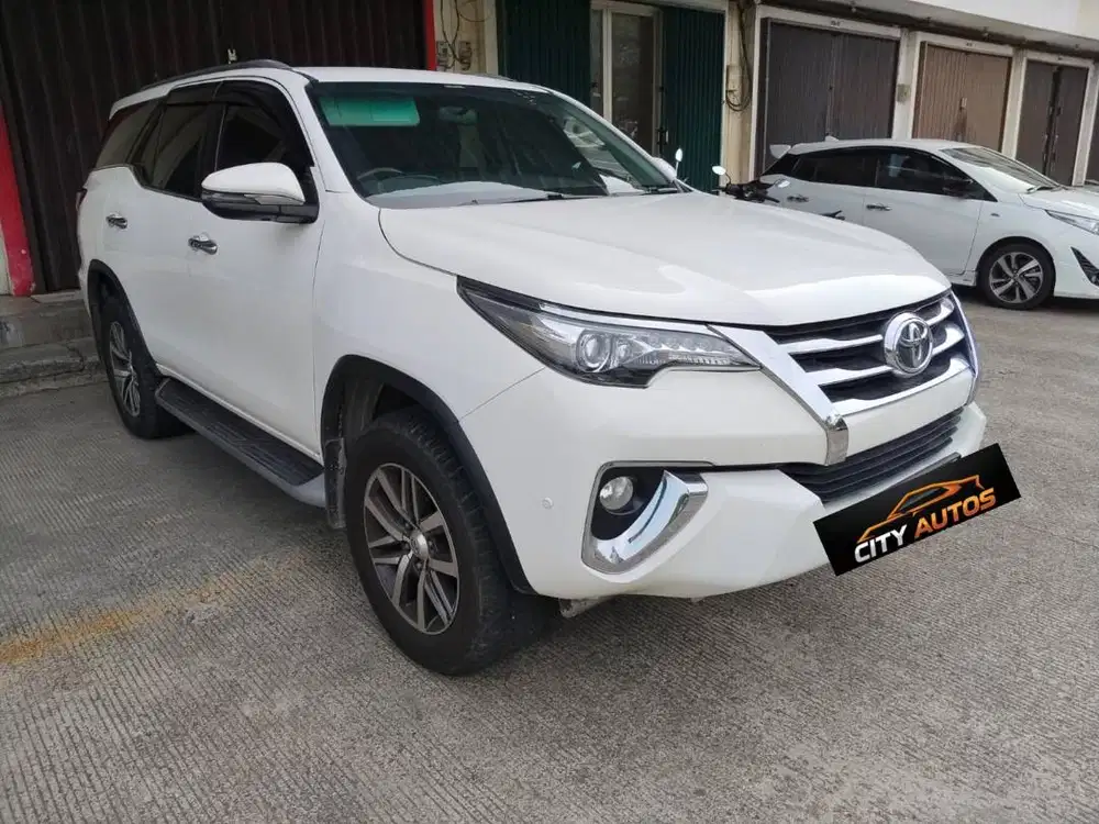 Paling Murah dan Hemat Toyota Fortuner 2.4 VRZ 4x2 Solar AT