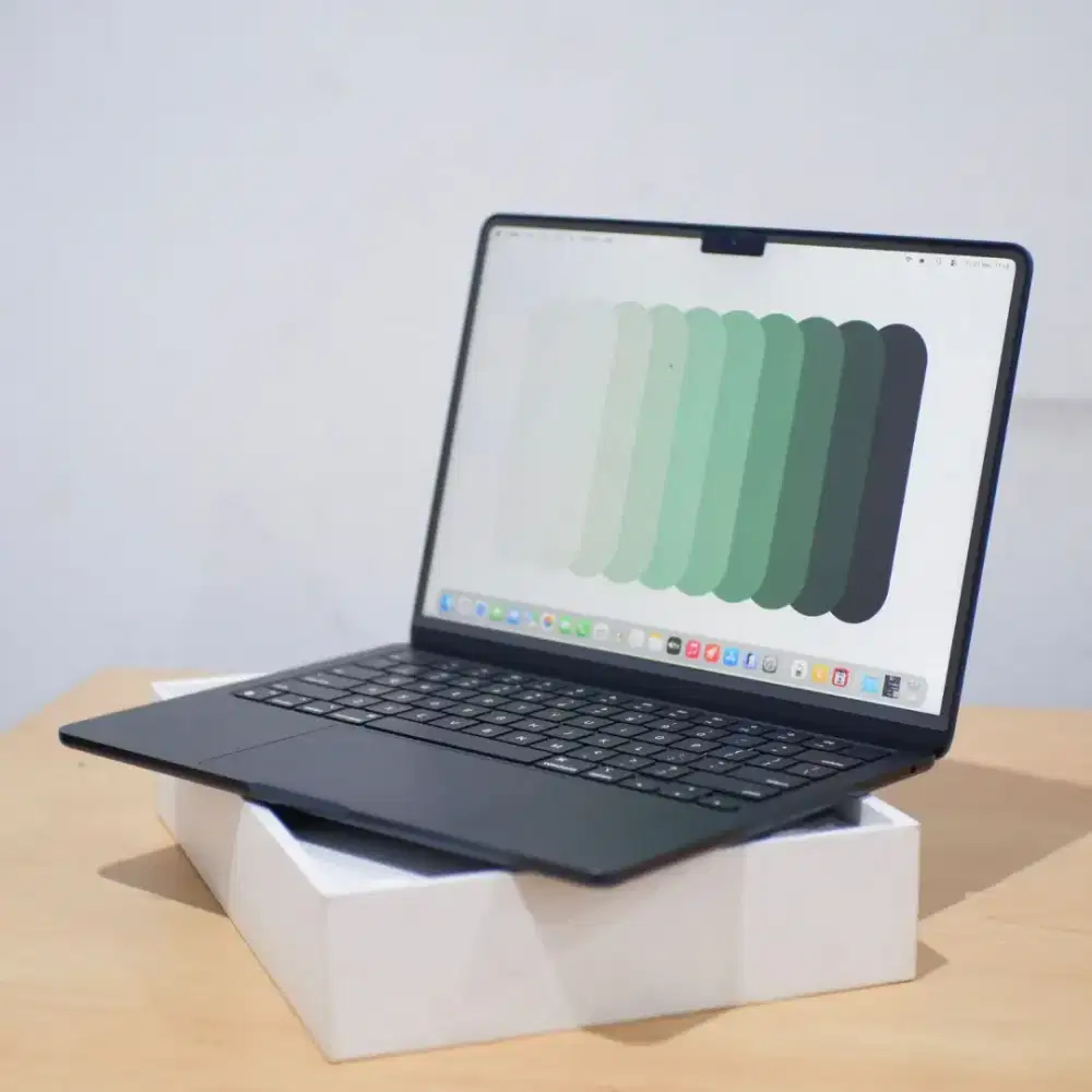 MacBook Air M2 Midnight Ibox Fullset