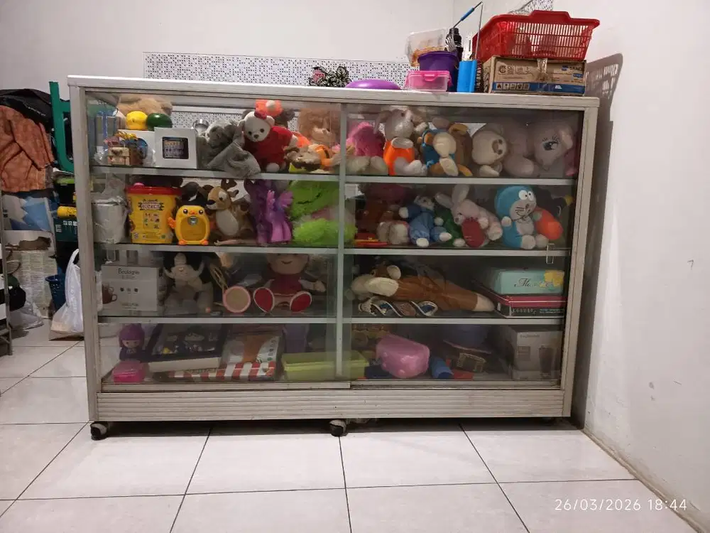 DIJUAL ETALASE, harga Nego, minat serius