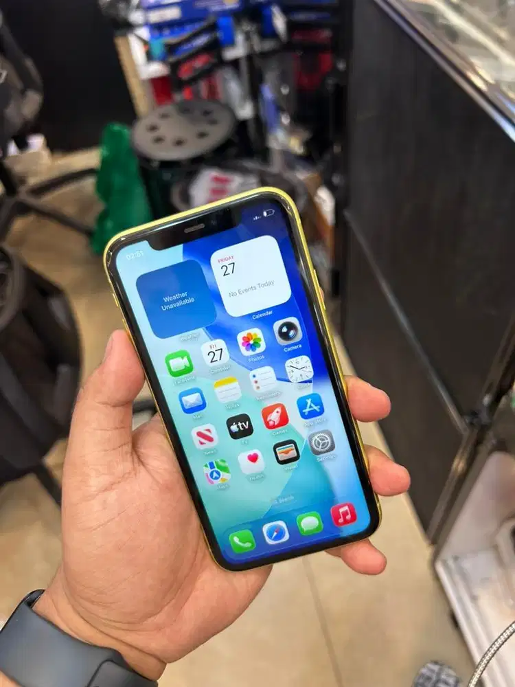 Iphone 11 64GB ex inter hp casan aja muluss banget