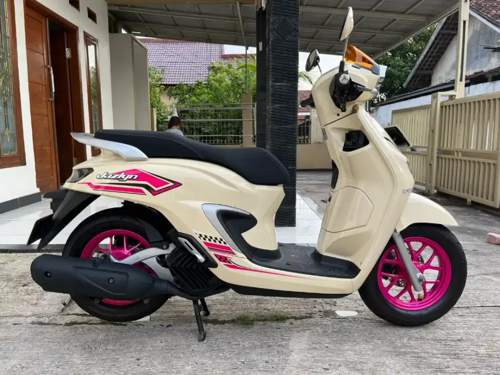 HONDA STYLO 160 CBS