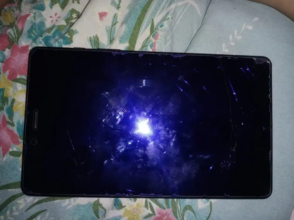 Samsung tab a8 2019(2/32)