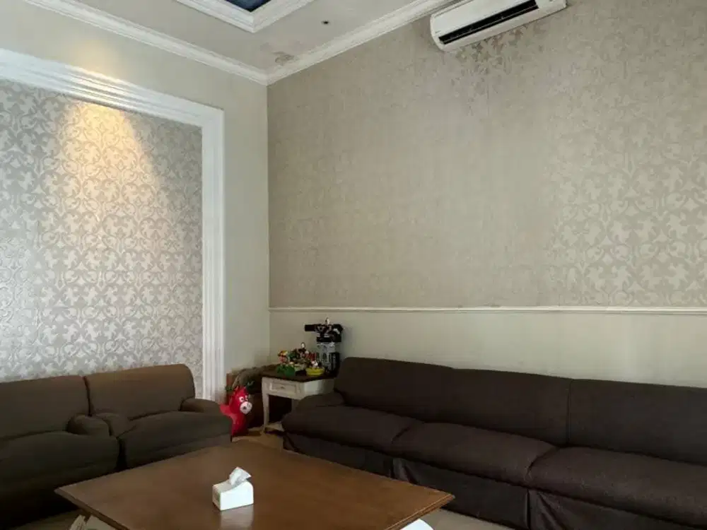 Dijual Bangunan Komersial, Lokasi Strategis, Letak Tengah Kota Surabaya