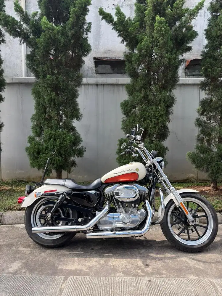 Sportster SUPERLOW LIMITED  istimewa, bonus part modif