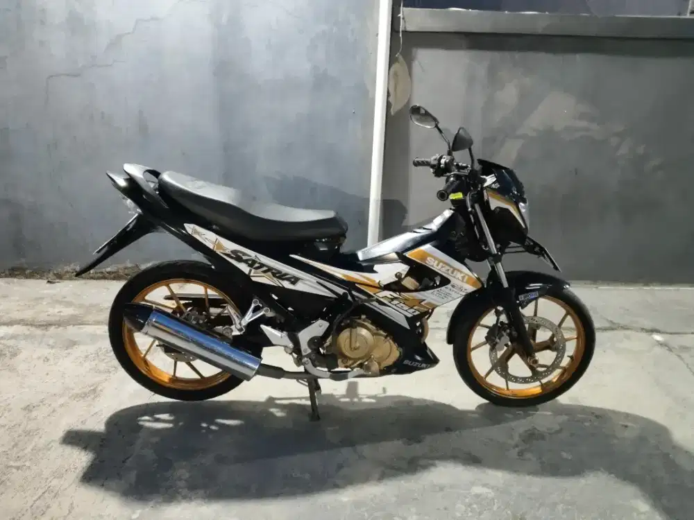 Suzuki satria f 150 CC 2014 plat 2029 PJK pnjng mesin halus