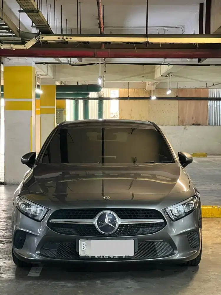 Mercedes Benz A200 Sedan Tjakep !