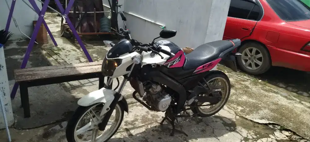 YAMAHA VIXION NEW 2014 MESIN NOKEN ORISINIL PLAT BE KOTAMADYA