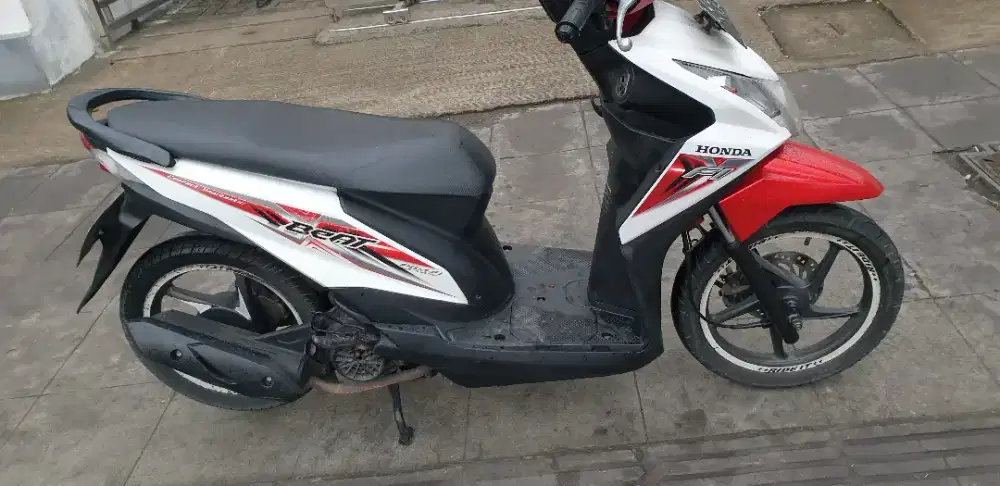 Beat Esp th 2015 mulus pool pjk baru 03-2027 plat 2031