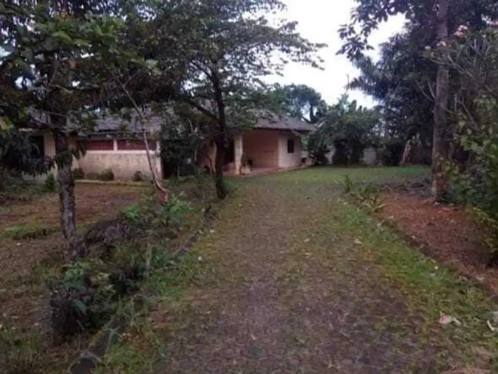 RUMAH DI MEGAMENDUNG PUNCAK BOGOR