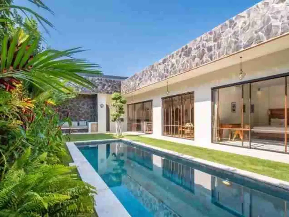 3 Bedrooms villa in umalas for rent and sale .madam val