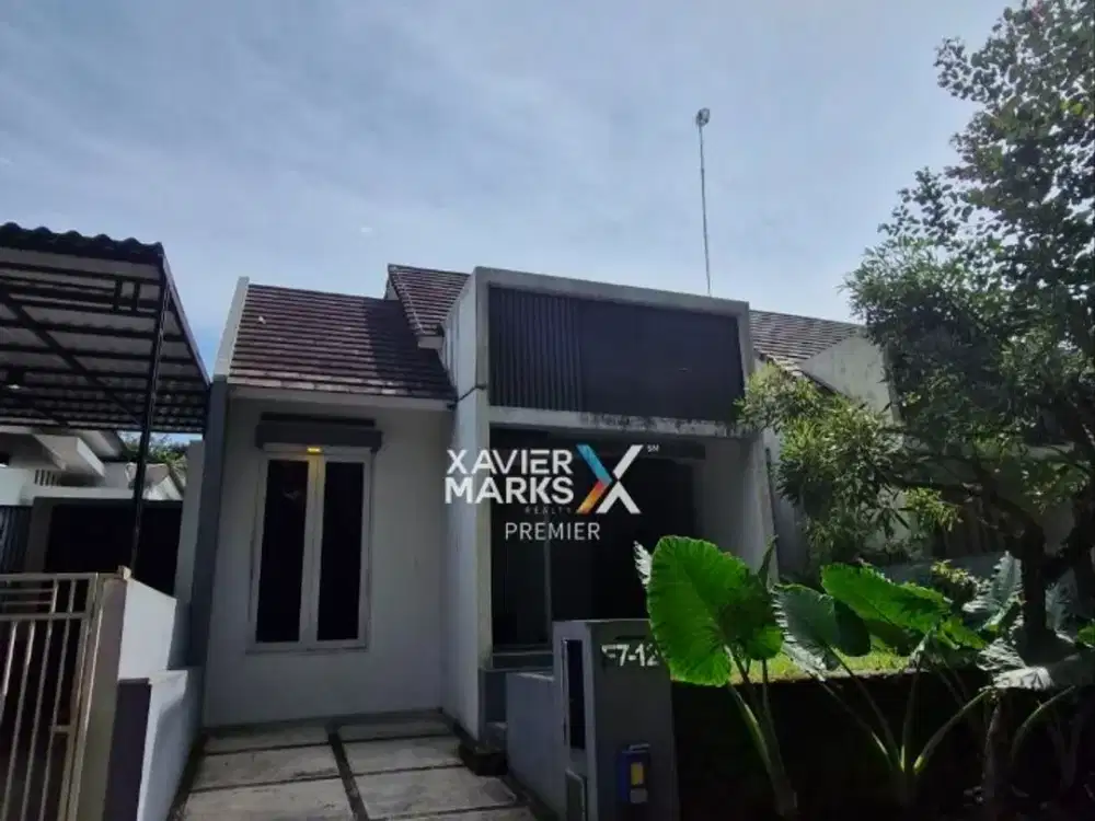 DIJUAL Rumah Minimalis Terawat Ada Halaman Belakang Siap Huni Row Jalan Lebar Dg Private Cluster Dekat Bina Bangsa School dan exit Tol di Riverside