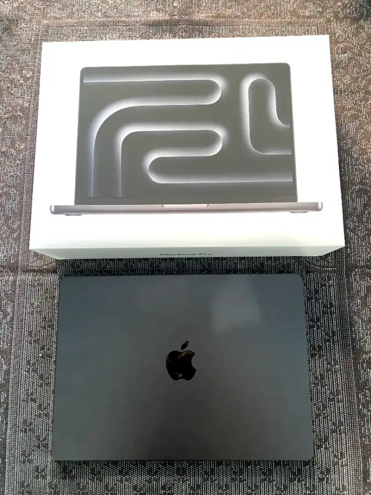 Macbook Pro M5 iBox 14-inch