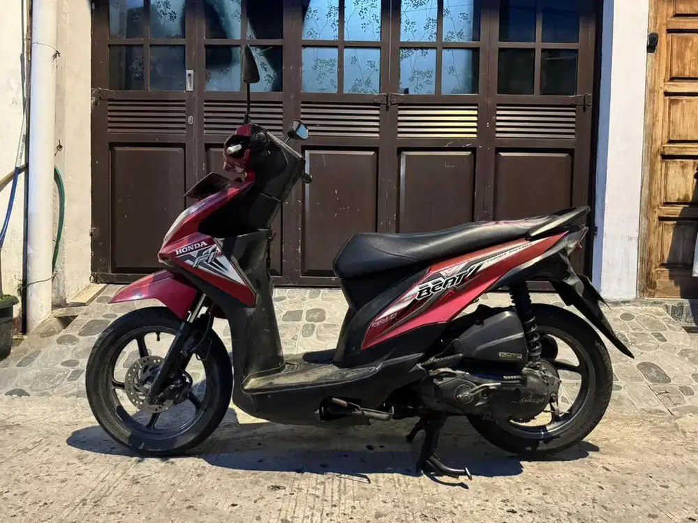 Honda Beat sp thun 2015 mesin halus jozz siap gas gan.