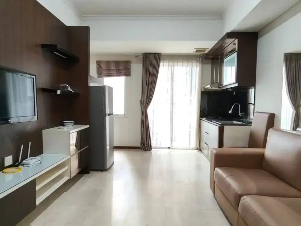 Disewakan 2BR Furnish di Apartemen Royal Mediterania Garden, Best View