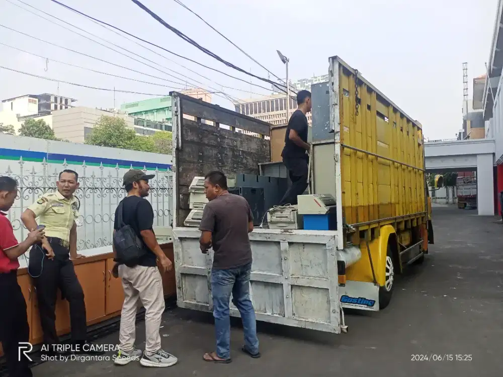 Sewa truk pindahan rumah dalam dan luar kota