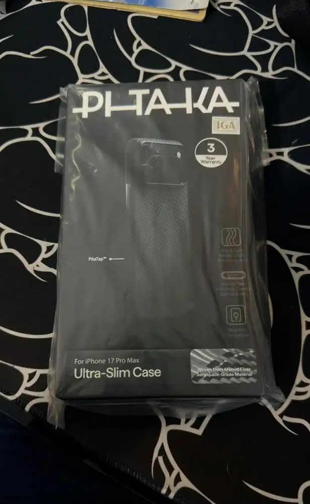 apple iphone 17 promax pm pro max PITAKA slim carbon case