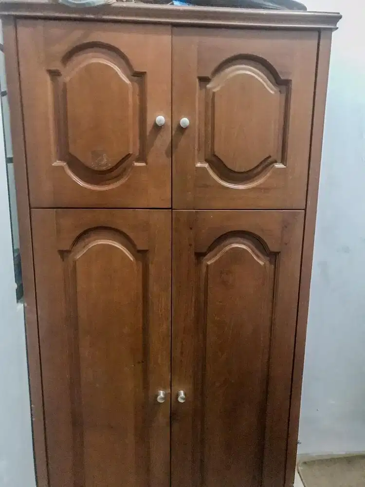 Jual lemari kayu piring dan penyimpanan makanan