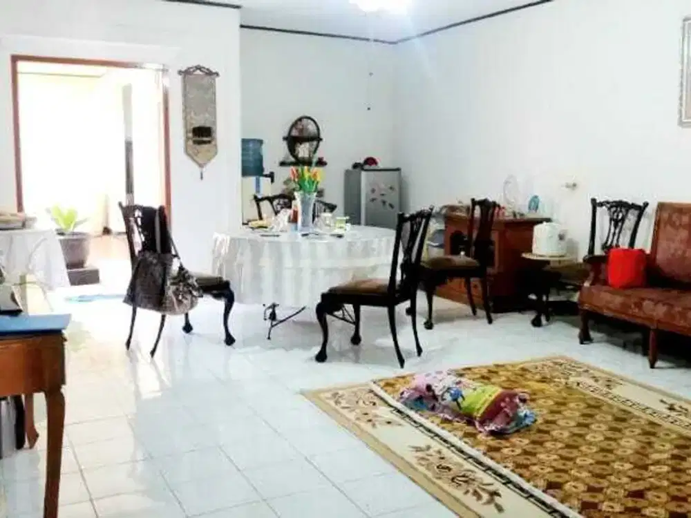 Rumah dibawah NJOP Cocok Untun Rumah Kost Jaksel