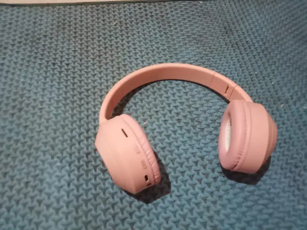 Headphone bluetooth bass mantap