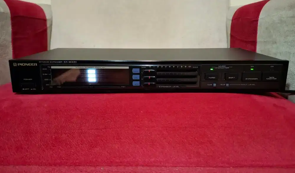 Expander Pioneer EX-9000