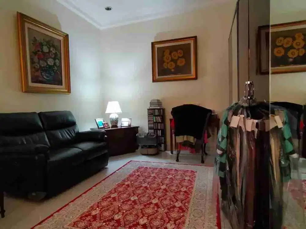 RUMAH DI KEMANG SELATAN RAYA SIAP HUNI