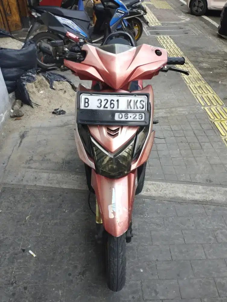 Honda beat Tahun 2013