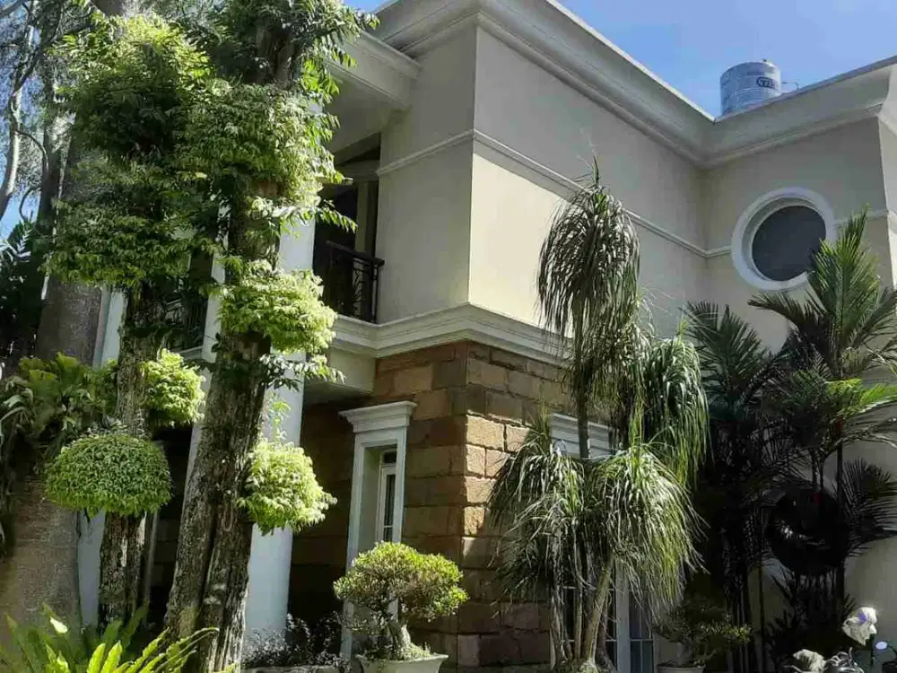 Dijual Rumah Mewah Exclusive Lawang Malang