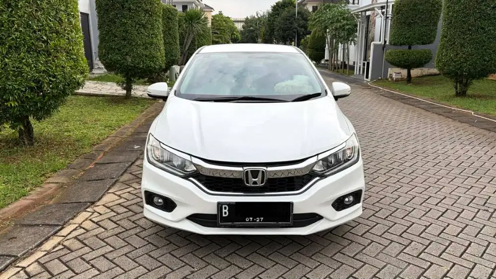 2017 HONDA CITY E CVT SEDAN PUTIH RECORD HARGA CASH