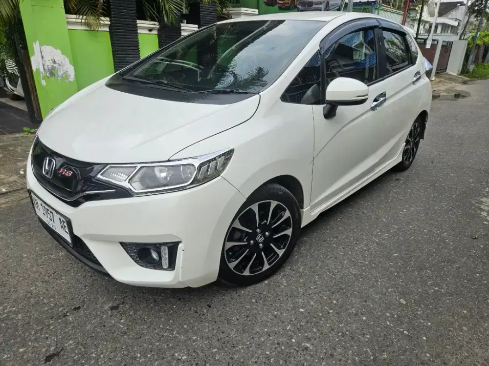 JAZZ RS 1.5 CVT TH 2016, PEMAKAIN 2017, PAJAK FULL 1TH