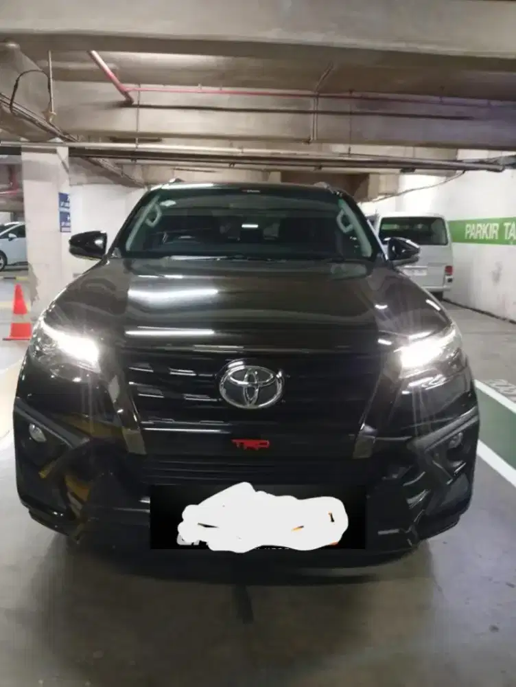 Paling Hemat Toyota Fortuner 2.4 VRZ TRD Sportivo 4x2 AT 2019