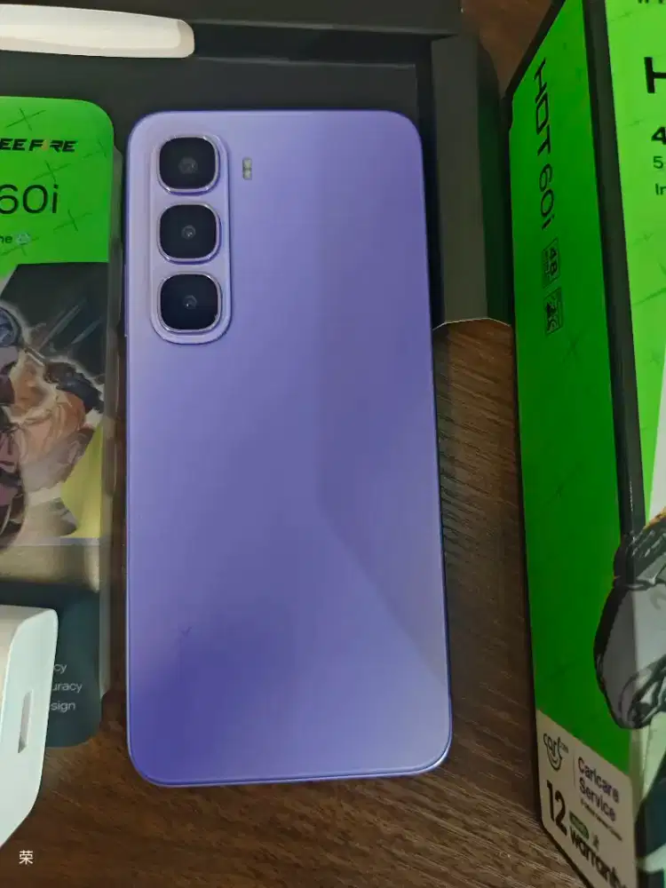 Infinix hot 60i 8/256 second 2 minggu