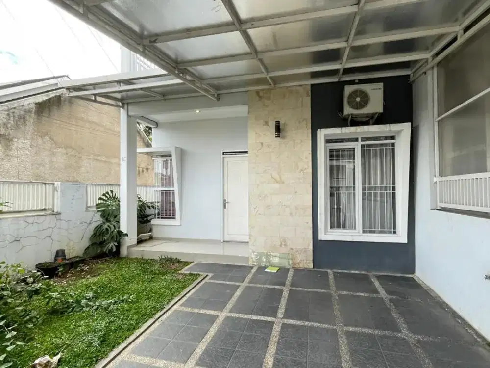 Rumah Nyaman di Anthorium Cisaranten Kulon