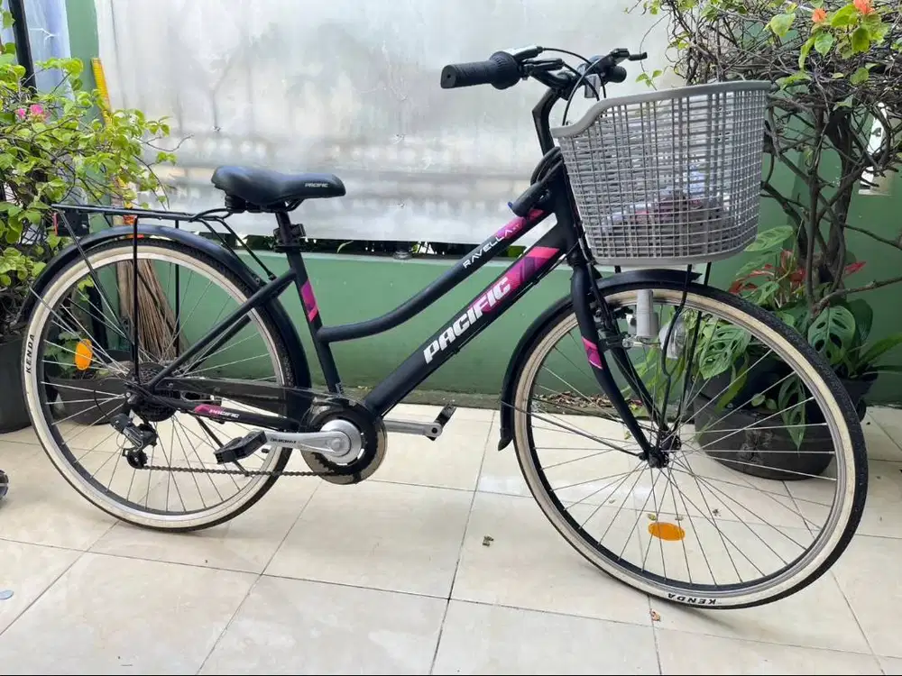 Sepeda Ravella XT Pacific City Bike 26 Inch Black Pink Purple