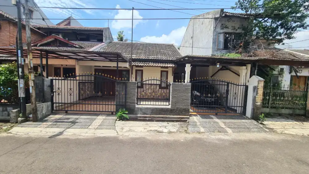 [DIJUAL] Rumah Strategis 1 Lantai di Komplek DPR RI Bintaro Jaya