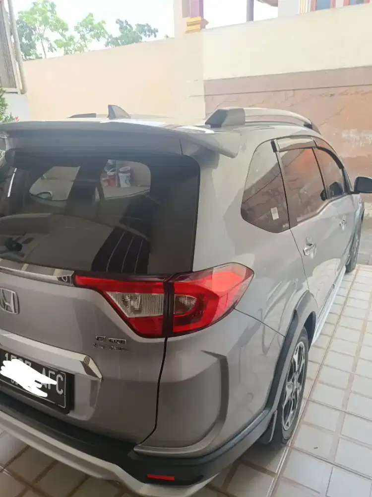 Honda BRV prestige 2017