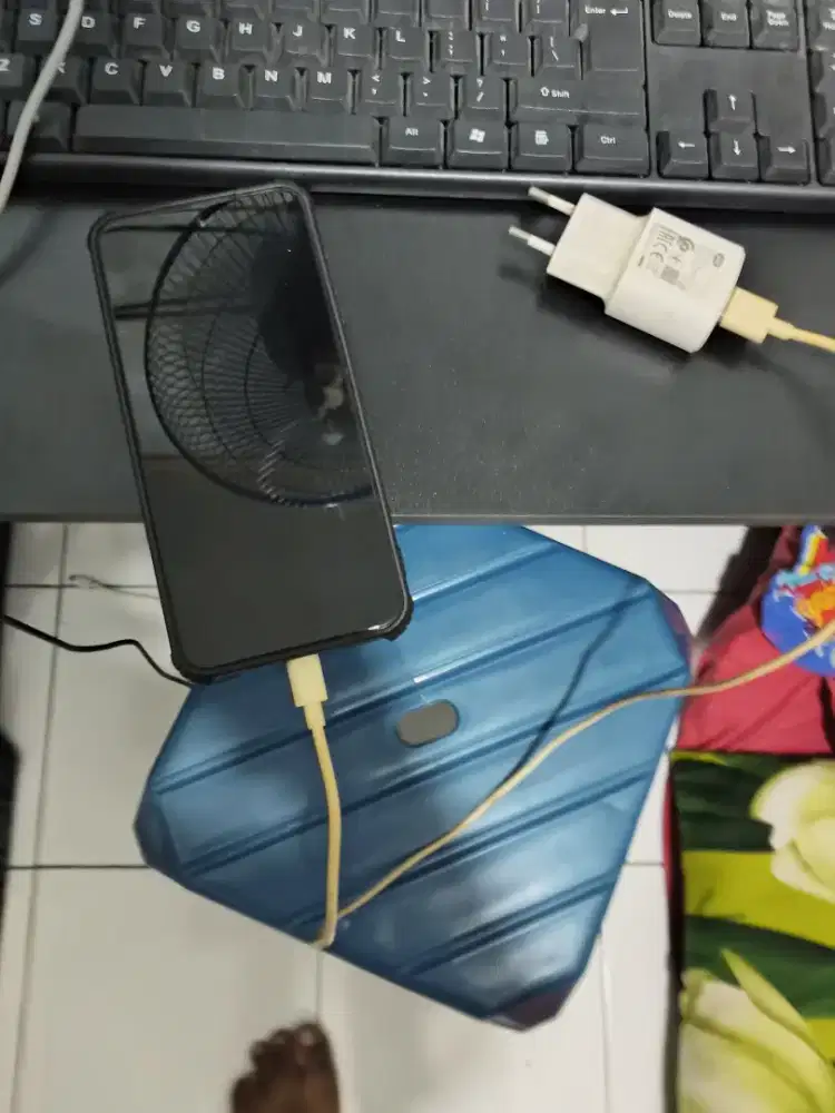 Itel P65 8/128 second