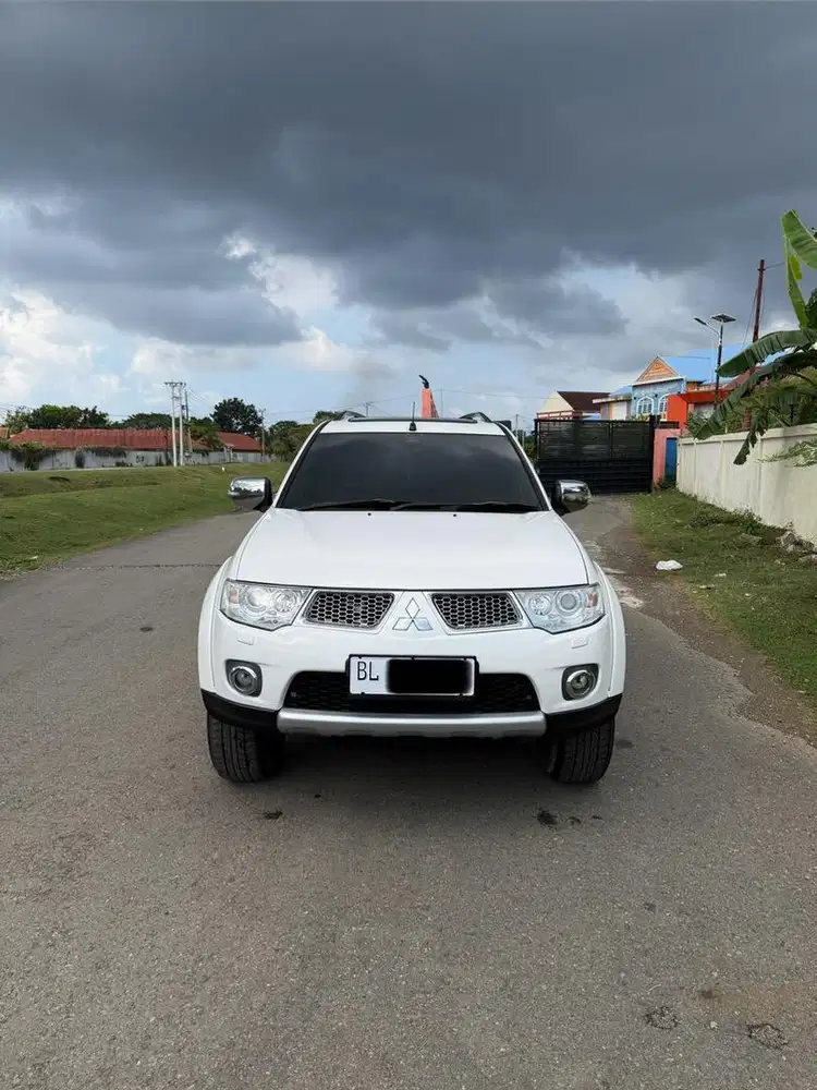 MITSUBISHI PAJERO SPORT DAKAR 4x2 MATIC