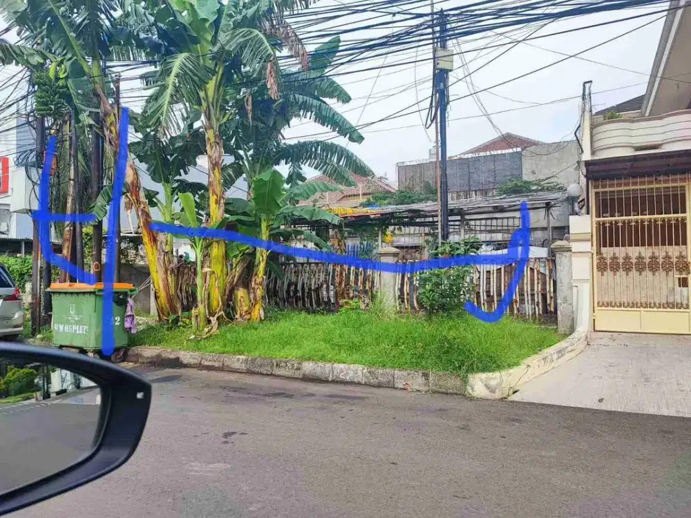Dijual cepat rumah tua (anggap tanah) di Taman Pluit Permai, Jakarta utara.