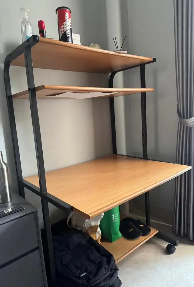 Meja Kerja 70 cm x 86 cm x 133 cm