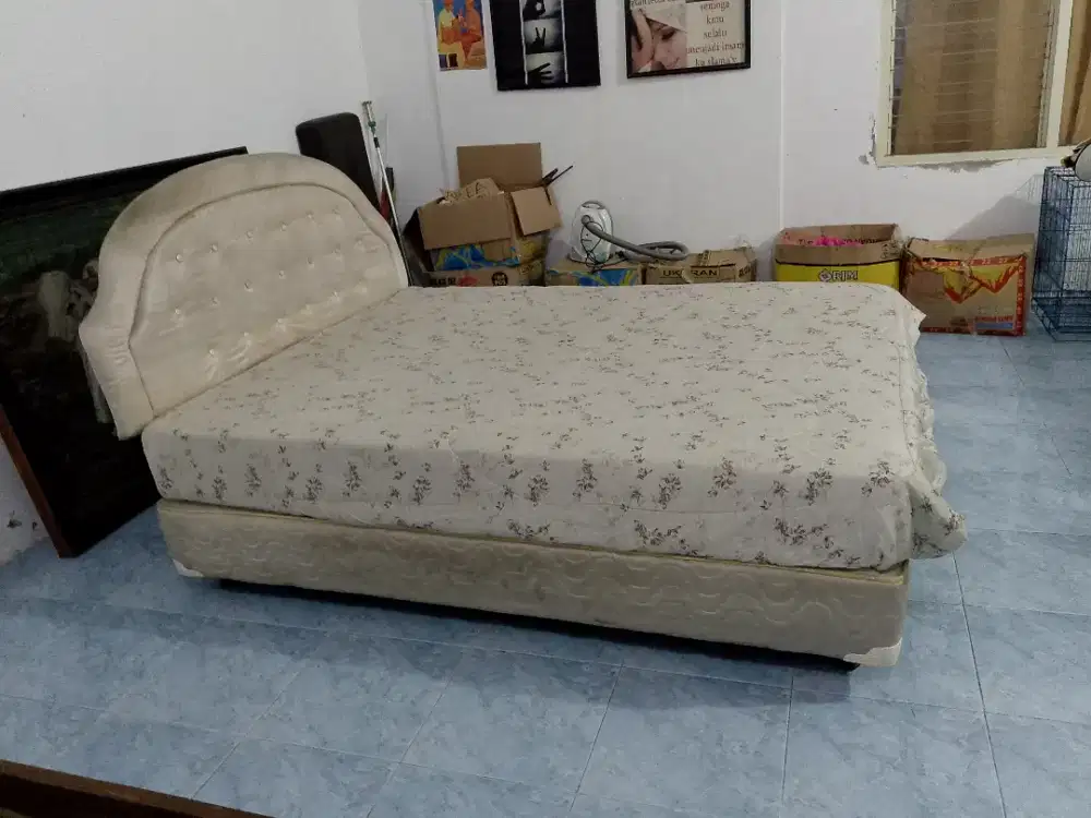 Spring bed & bed cover