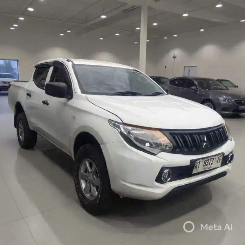 TRITON HDX GLX  Disel 2.5 4X4