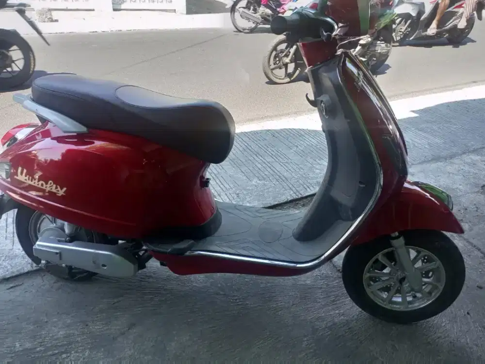 Motor Listrik U-Winfly T3 red