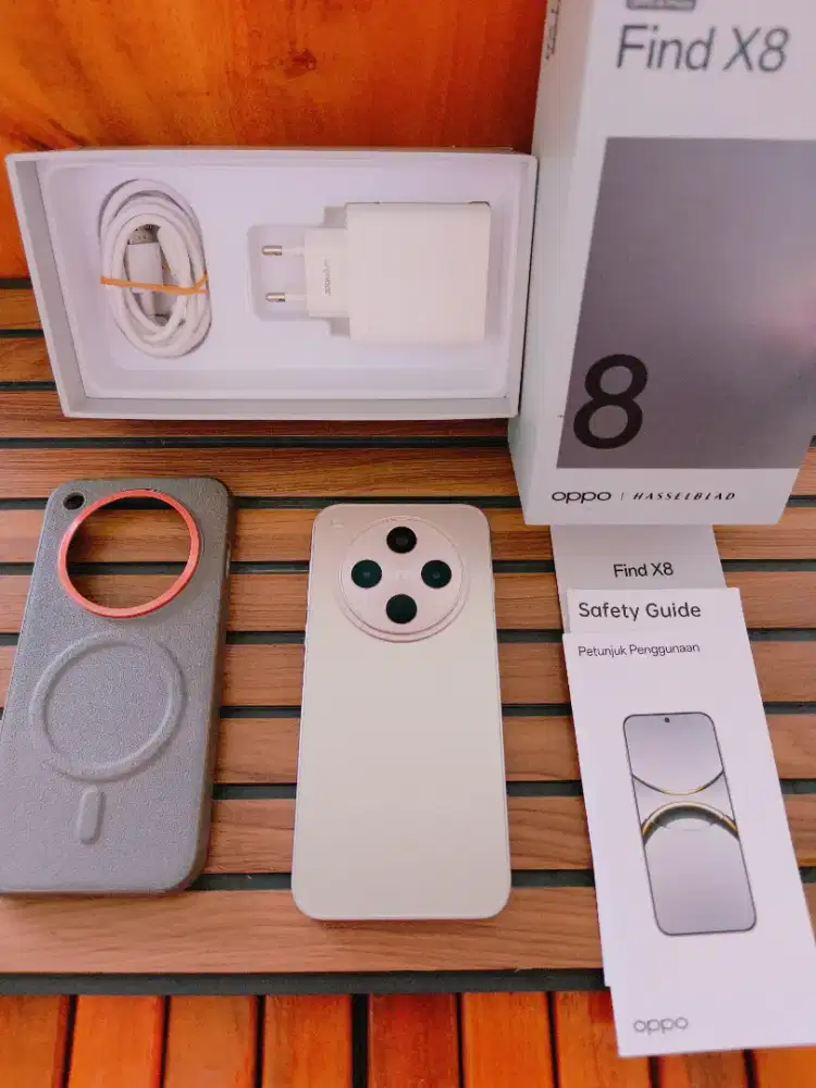 Oppo Find X8 5G 12/256 Fullset Ori