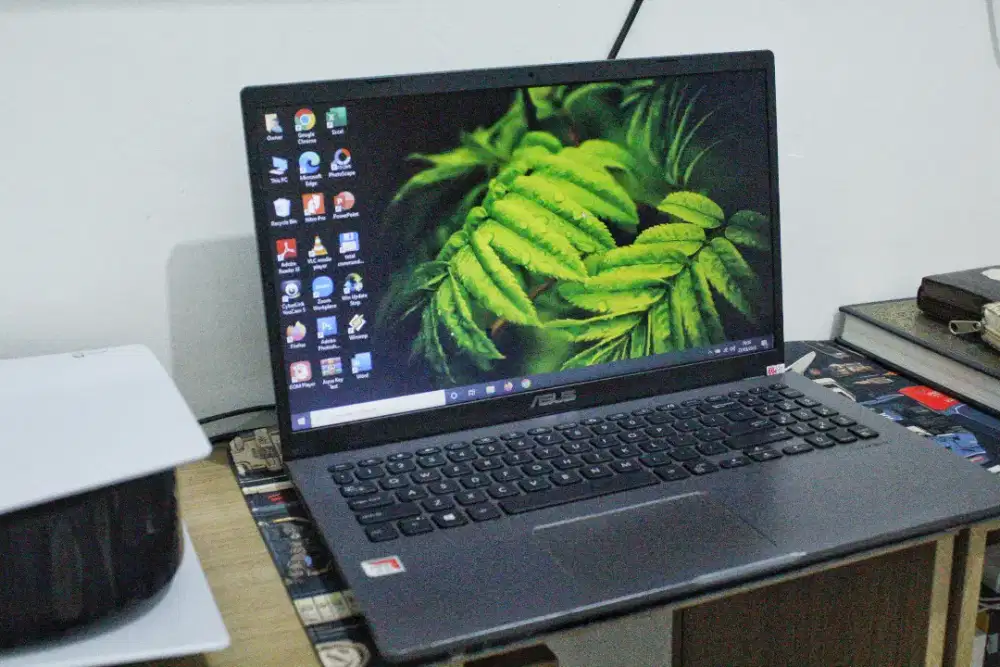 Asus M509BA Amd A6 4GB 256 SSD