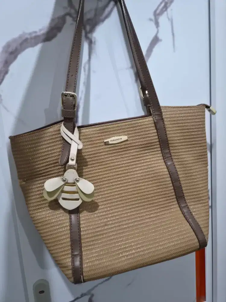 Tas Elizabeth Bekas Gratis