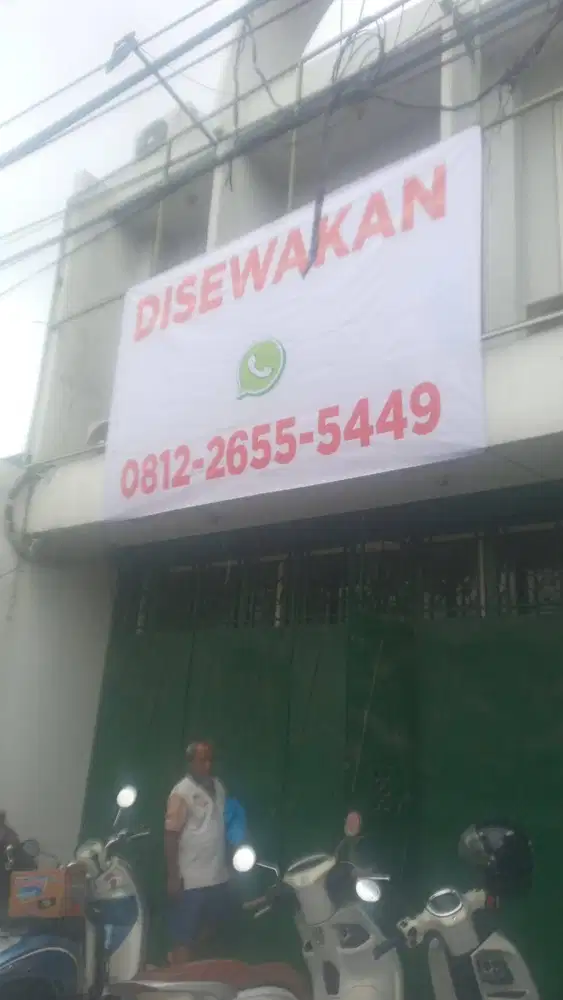 Di sewakan ruko jln dr radjiman 641 solo ( depan pasar jongke)