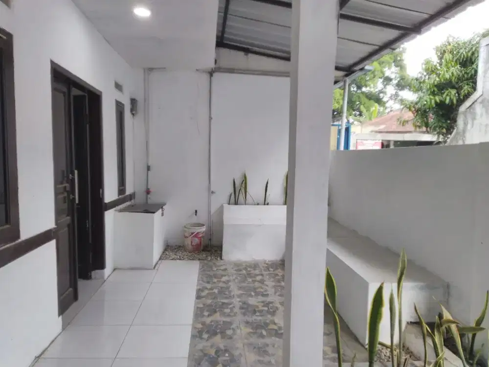 Rumah Nyaman Strategis di Kopo Permai 2